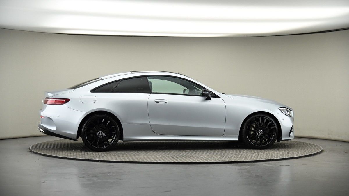 Used Mercedes-Benz E-Class 2022 for sale - 75057394: Photo 42