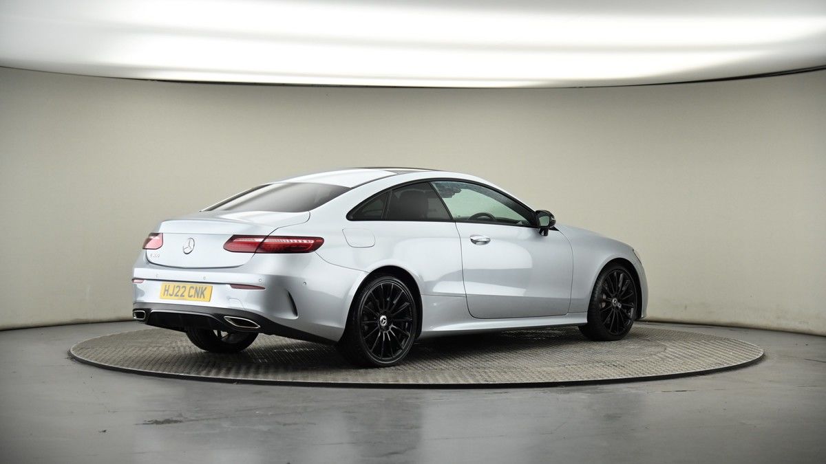 Used Mercedes-Benz E-Class 2022 for sale - 75057394: Photo 7