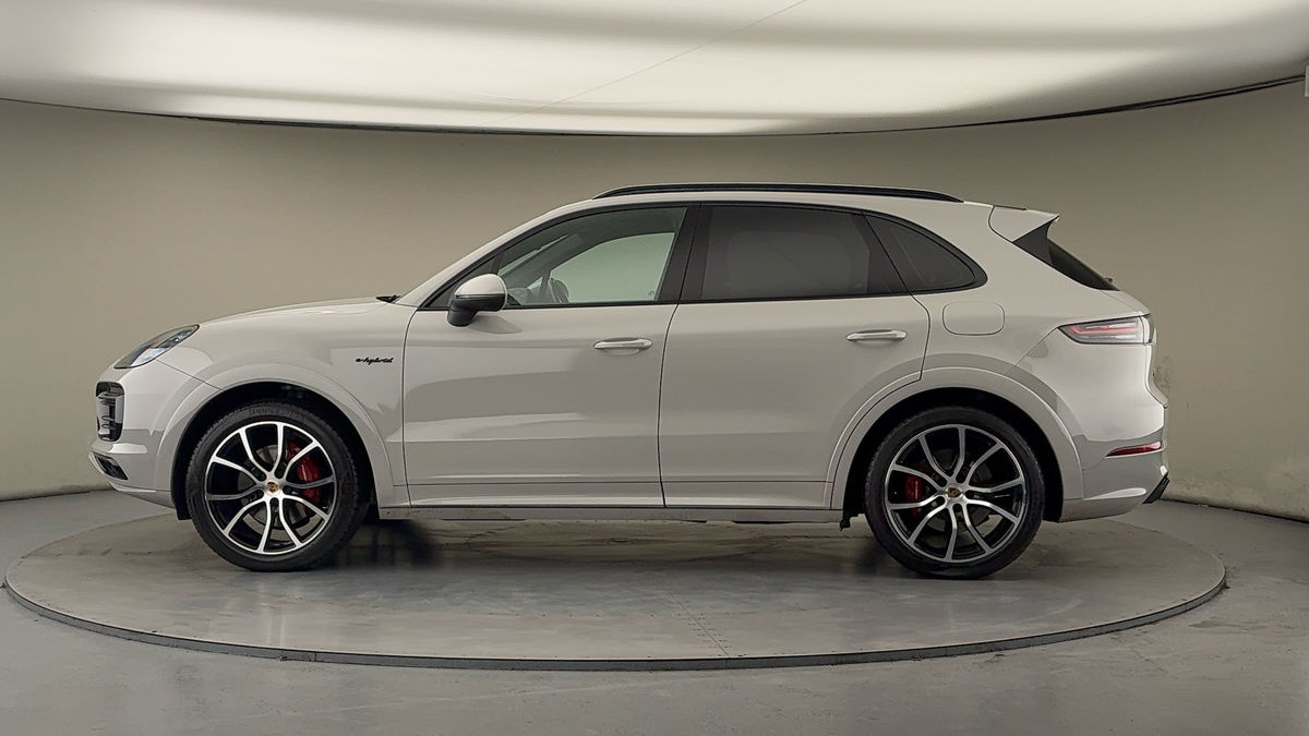 Used Porsche Cayenne 2021 for sale - 77494479: Photo 30