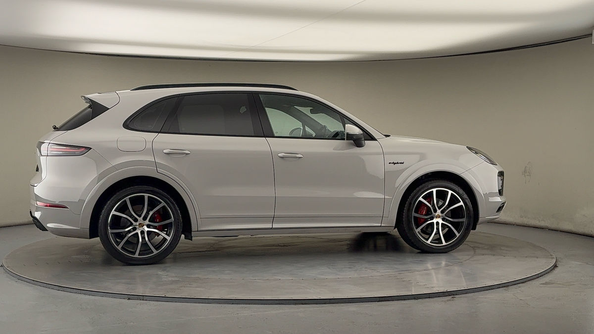 Used Porsche Cayenne 2021 for sale - 77494479: Photo 40