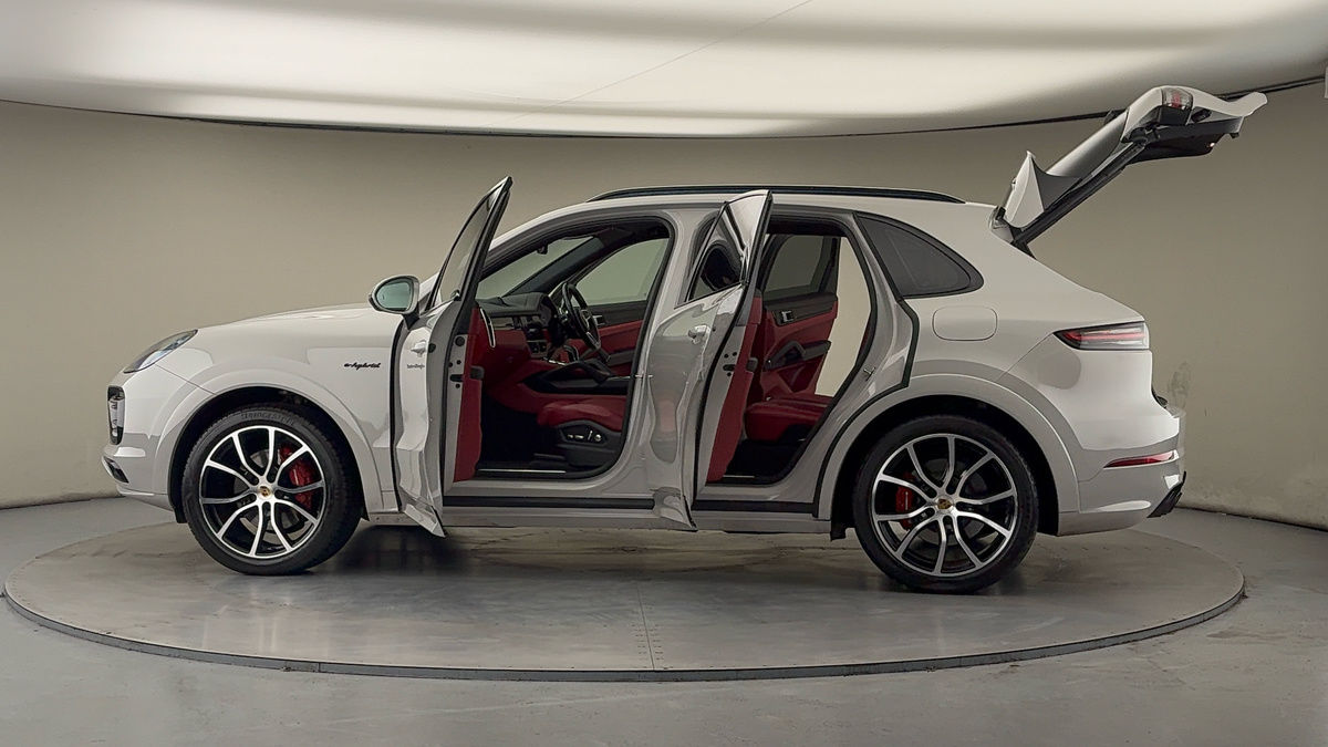 Used Porsche Cayenne 2021 for sale - 77494479: Photo 49