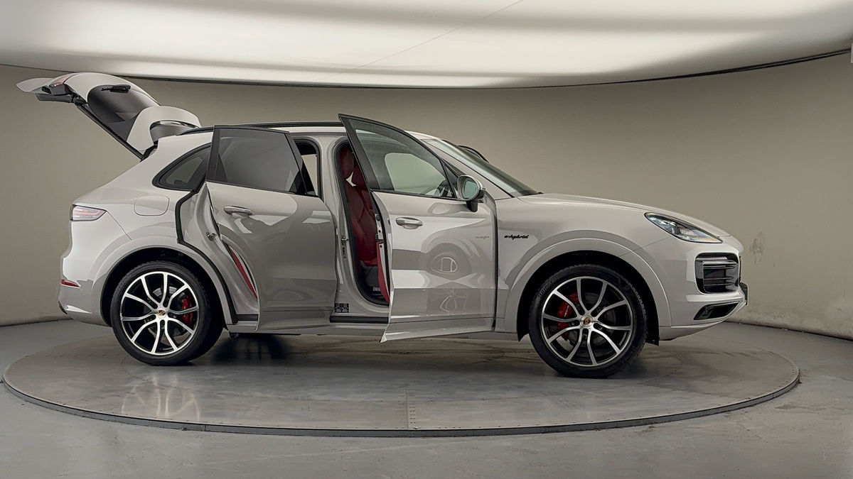 Used Porsche Cayenne 2021 for sale - 77494479: Photo 58