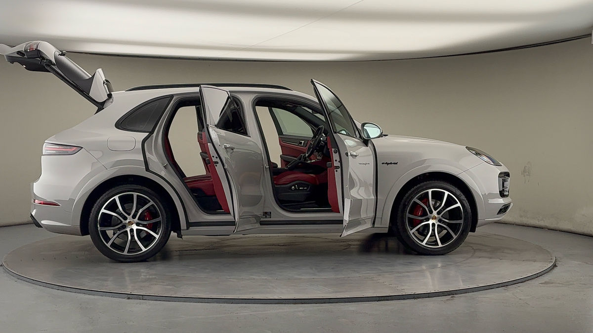 Used Porsche Cayenne 2021 for sale - 77494479: Photo 59