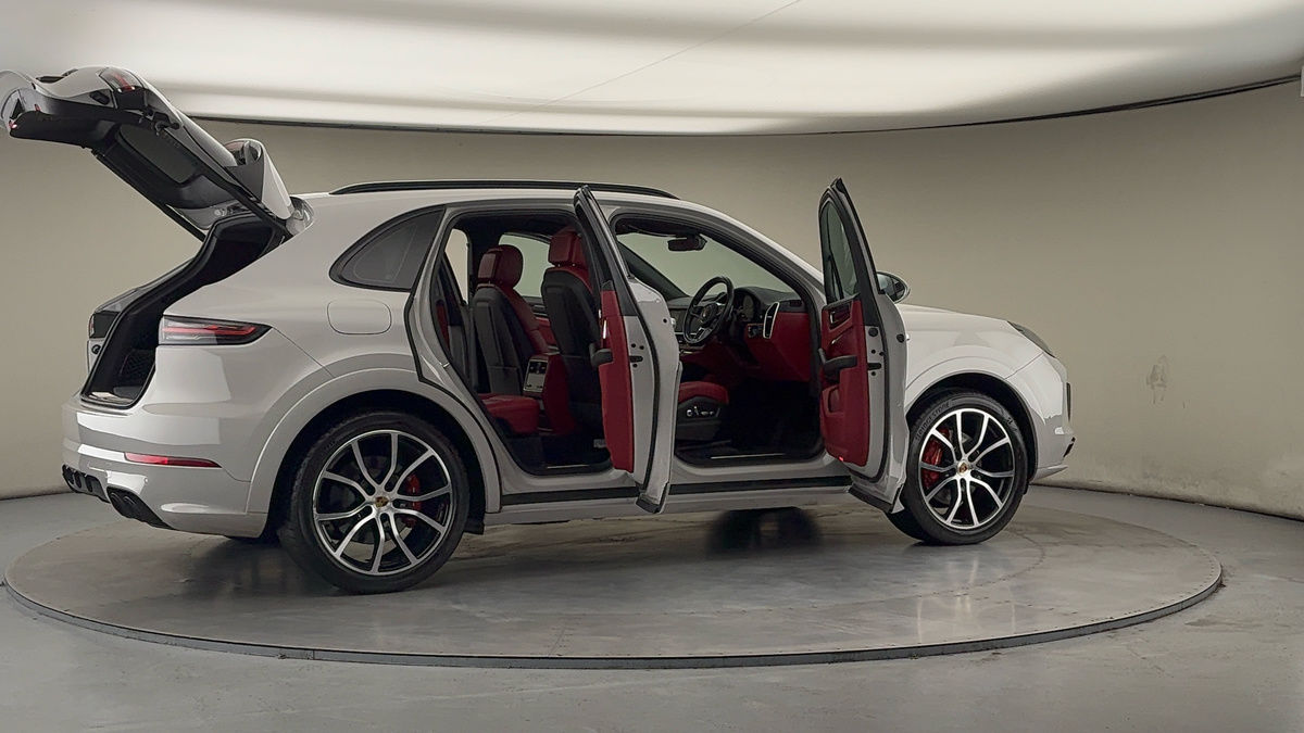 Used Porsche Cayenne 2021 for sale - 77494479: Photo 60