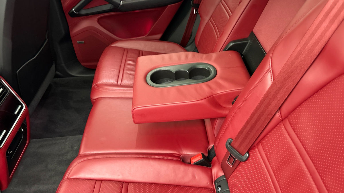 Used Porsche Cayenne 2021 for sale - 77494479: Photo 9