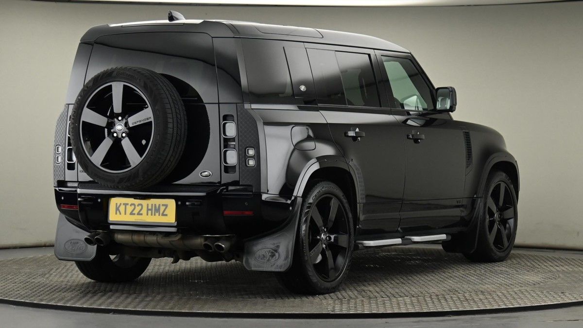 Used Land Rover Defender 110 2022 for sale - 74107142: Photo 25