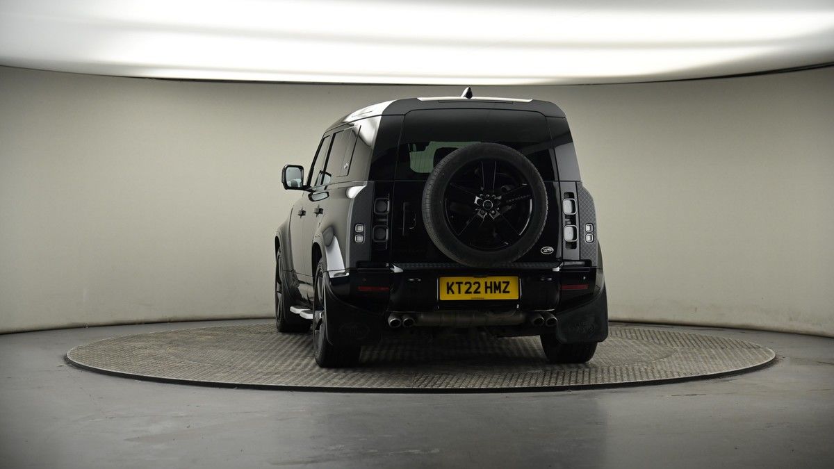 Used Land Rover Defender 110 2022 for sale - 74107142: Photo 30