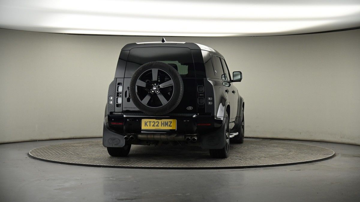 Used Land Rover Defender 110 2022 for sale - 74107142: Photo 32