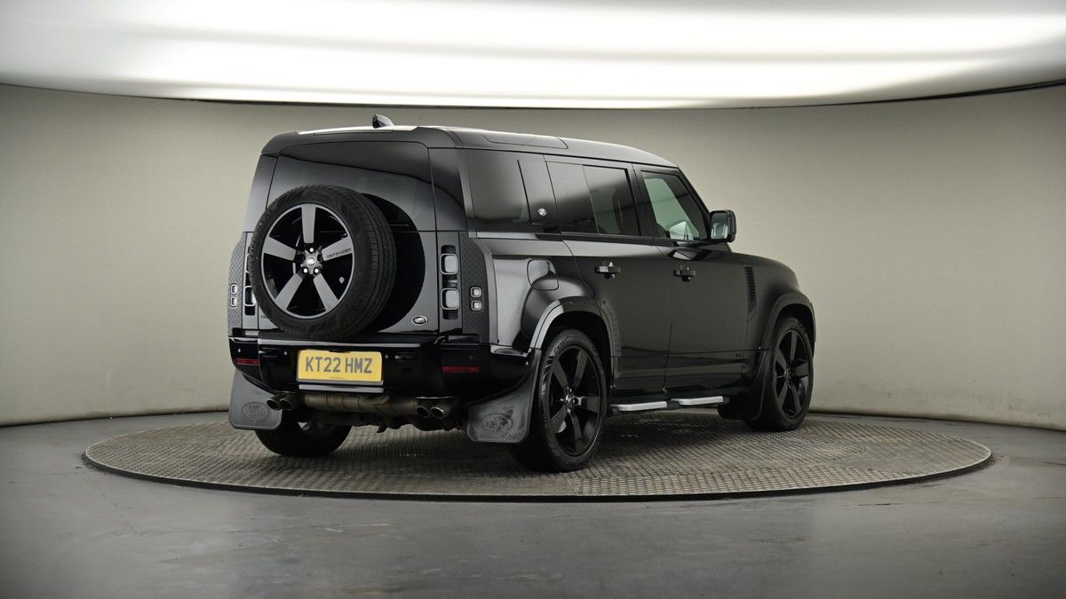 Used Land Rover Defender 110 2022 for sale - 74107142: Photo 34