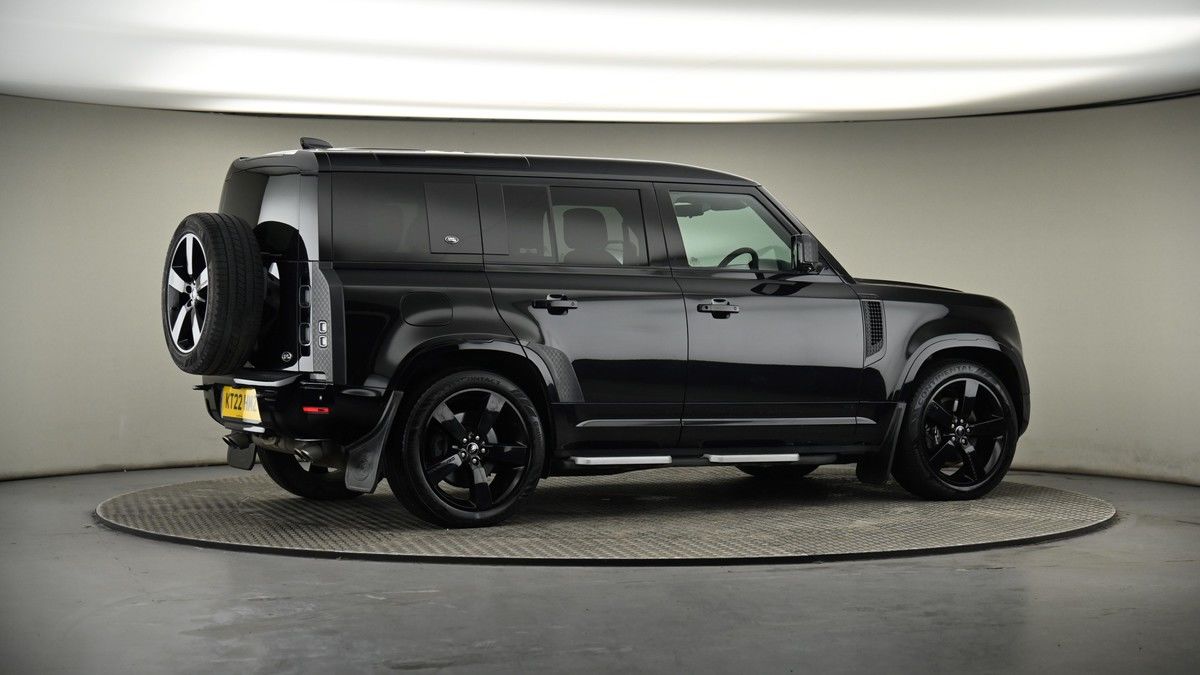 Used Land Rover Defender 110 2022 for sale - 74107142: Photo 37