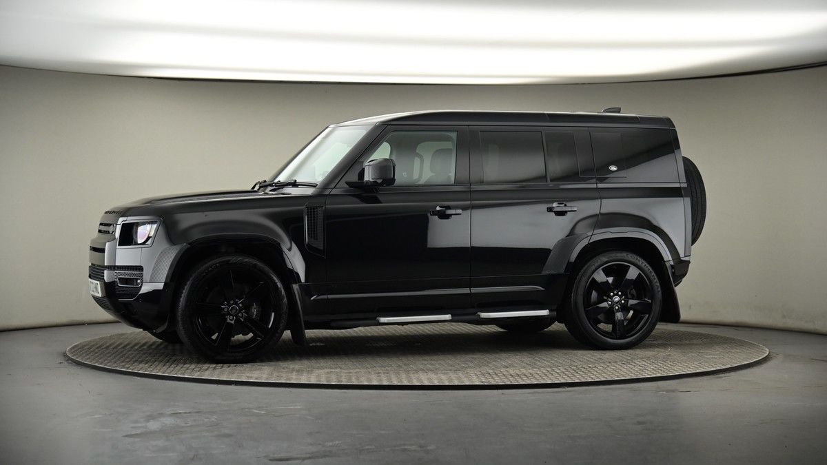 Used Land Rover Defender 110 2022 for sale - 74107142: Photo 56