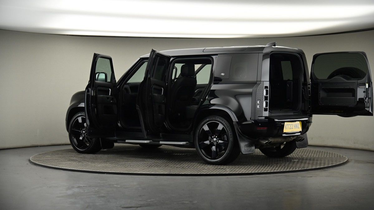 Used Land Rover Defender 110 2022 for sale - 74107142: Photo 70