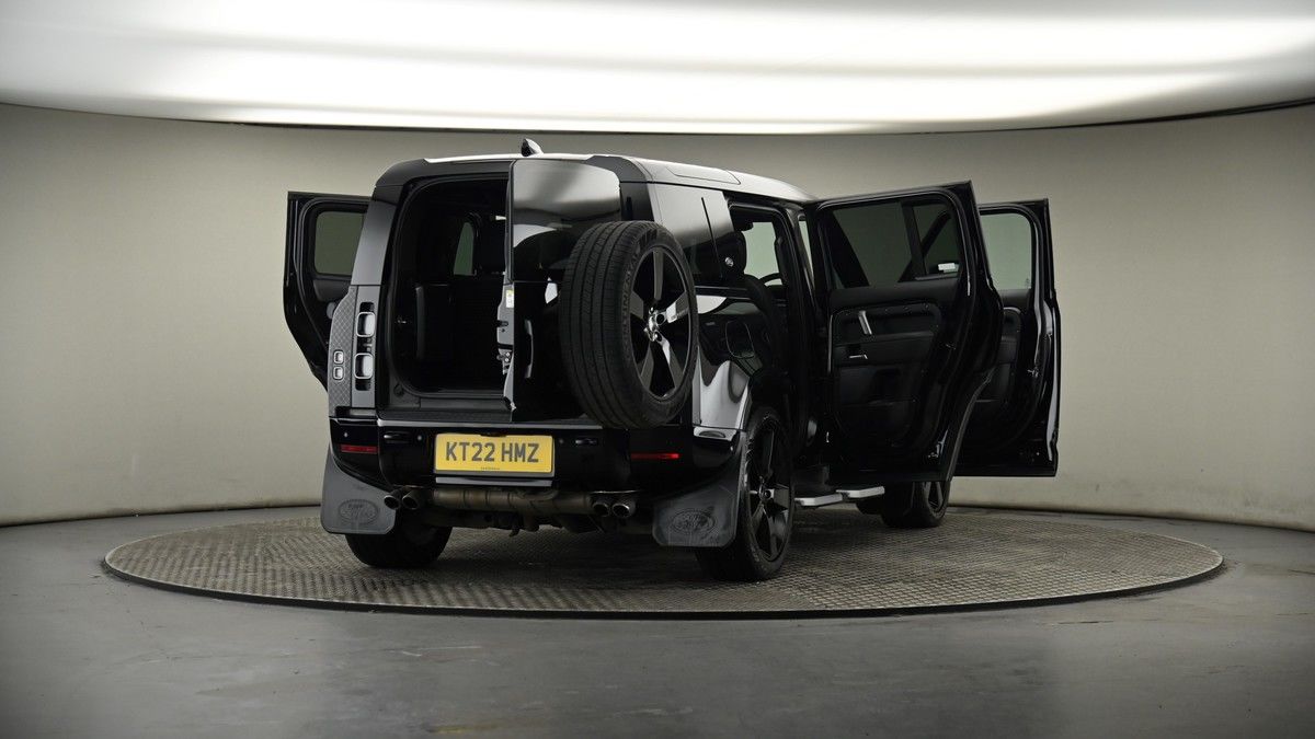 Used Land Rover Defender 110 2022 for sale - 74107142: Photo 75