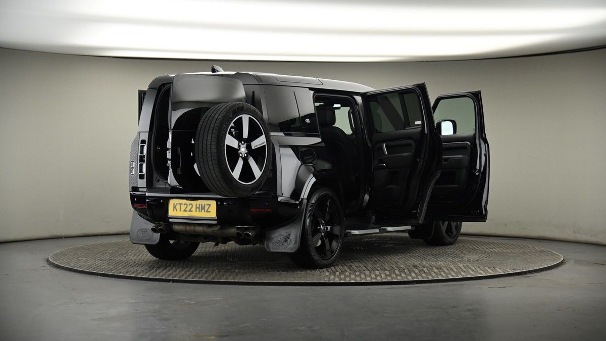 Used Land Rover Defender 110 2022 for sale - 74107142: Photo 77