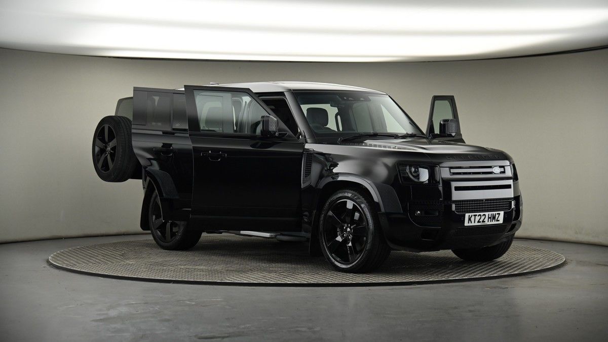 Used Land Rover Defender 110 2022 for sale - 74107142: Photo 88