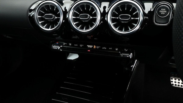 Used Mercedes-Benz CLA 2024 for sale - 74224632: Photo 12
