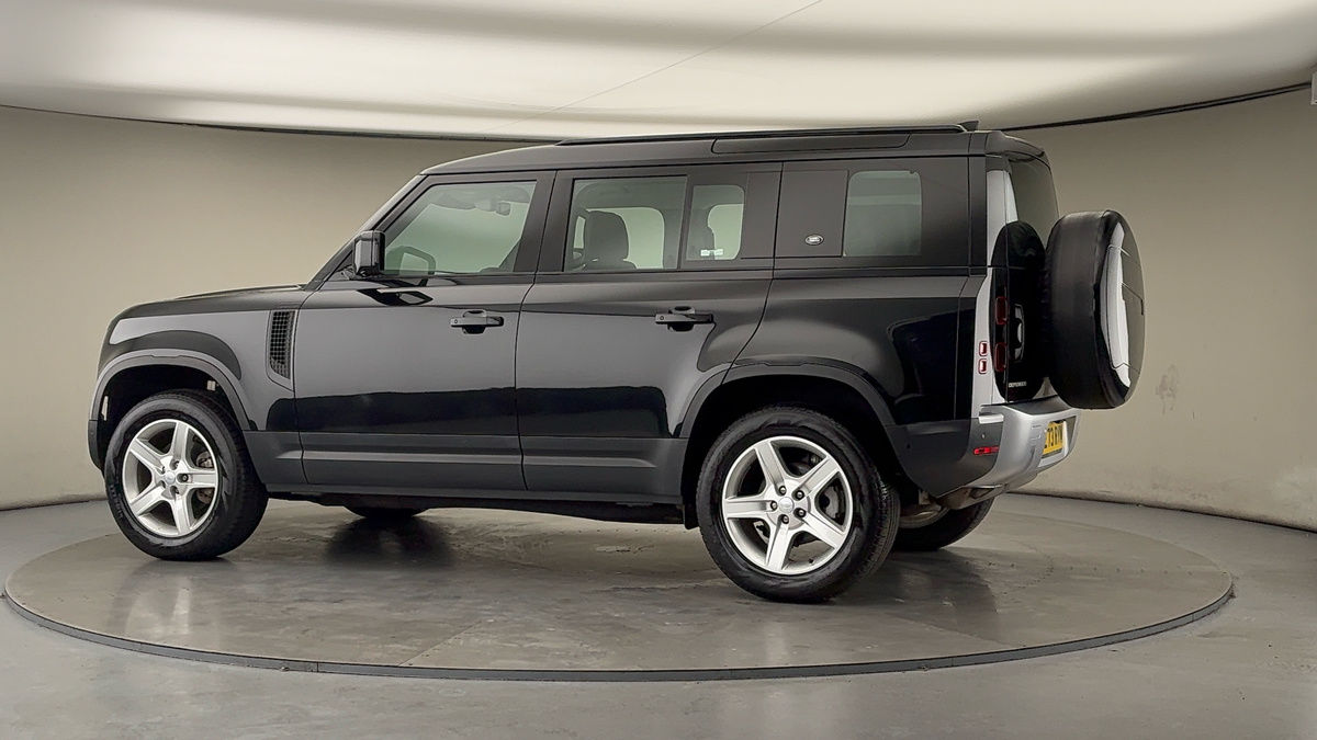 Used Land Rover Defender 110 2023 for sale - 78213232: Photo 26