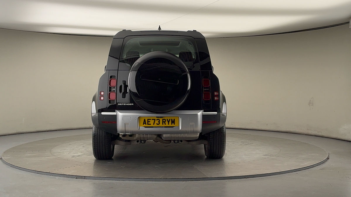 Used Land Rover Defender 110 2023 for sale - 78213232: Photo 4