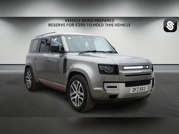 Used Land Rover Defender 110 2022 for sale - 78888182: Photo
