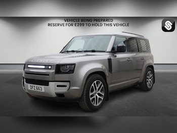 Used Land Rover Defender 110 2022 for sale - 78888182: Photo