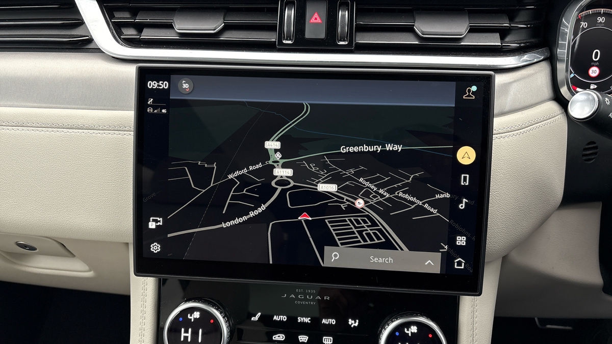 Used Jaguar F-Pace 2024 for sale - 77880818: Photo 17