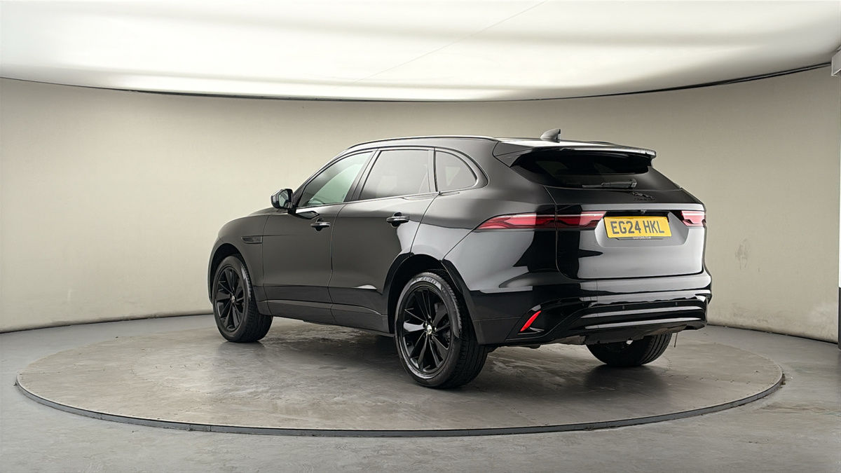 Used Jaguar F-Pace 2024 for sale - 77880818: Photo 2
