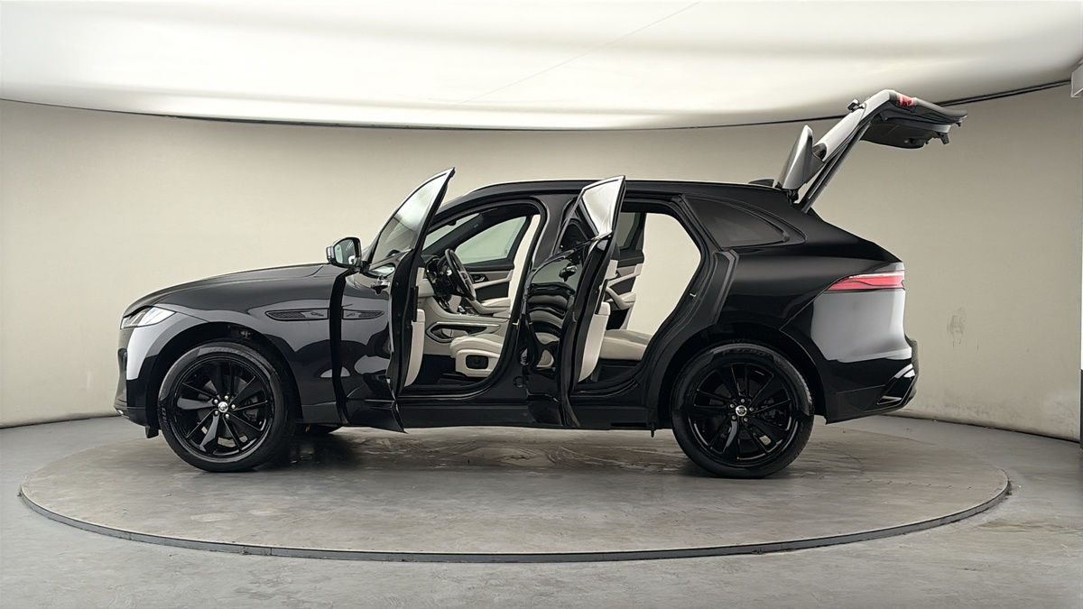 Used Jaguar F-Pace 2024 for sale - 77880818: Photo 46