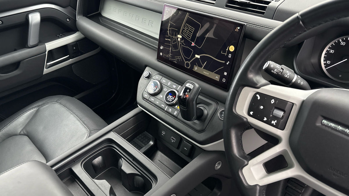 Used Land Rover Defender 110 2023 for sale - 77303332: Photo 18