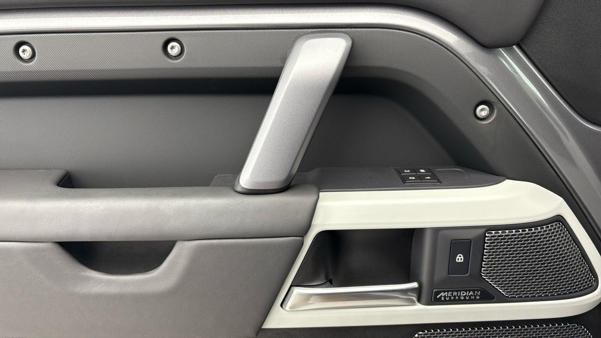 Used Land Rover Defender 110 2023 for sale - 77303332: Photo 19