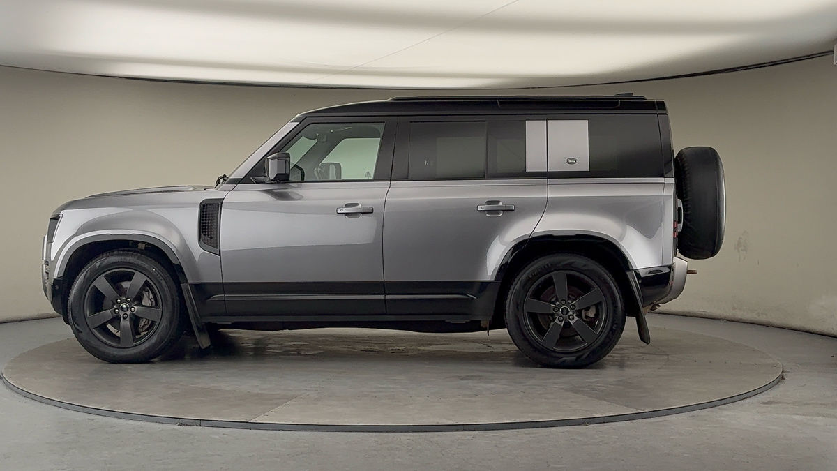 Used Land Rover Defender 110 2023 for sale - 77303332: Photo 27