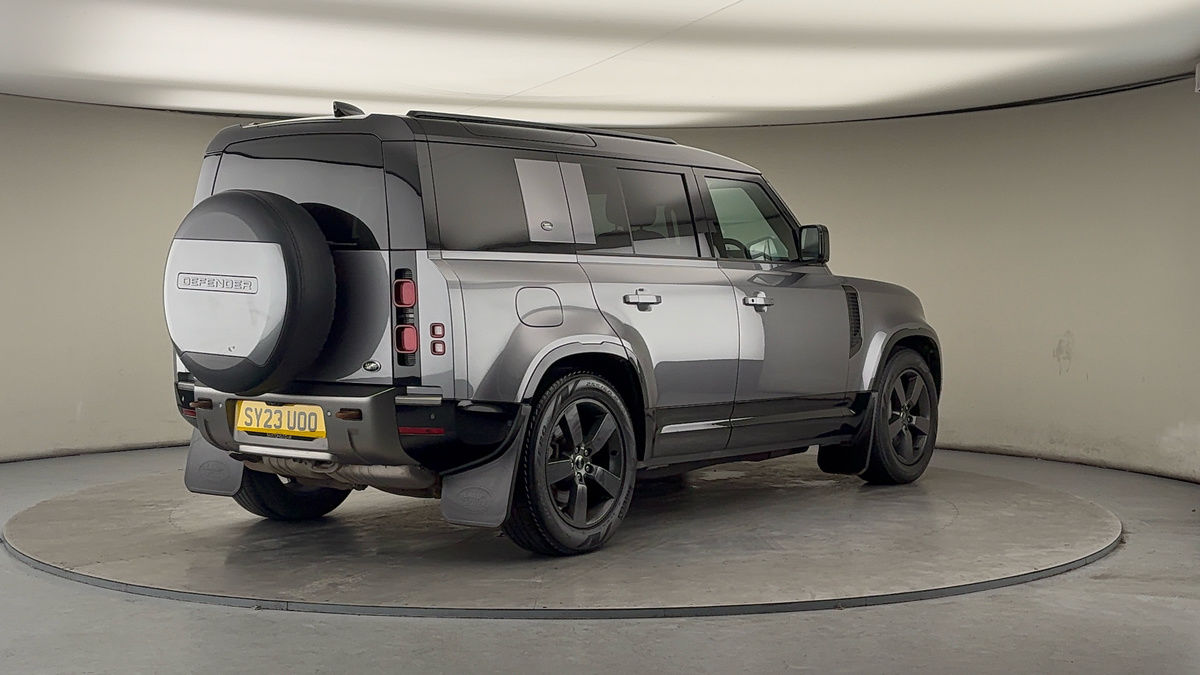 Used Land Rover Defender 110 2023 for sale - 77303332: Photo 39