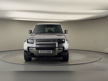 Used Land Rover Defender 110 2023 for sale - 77303332: Photo