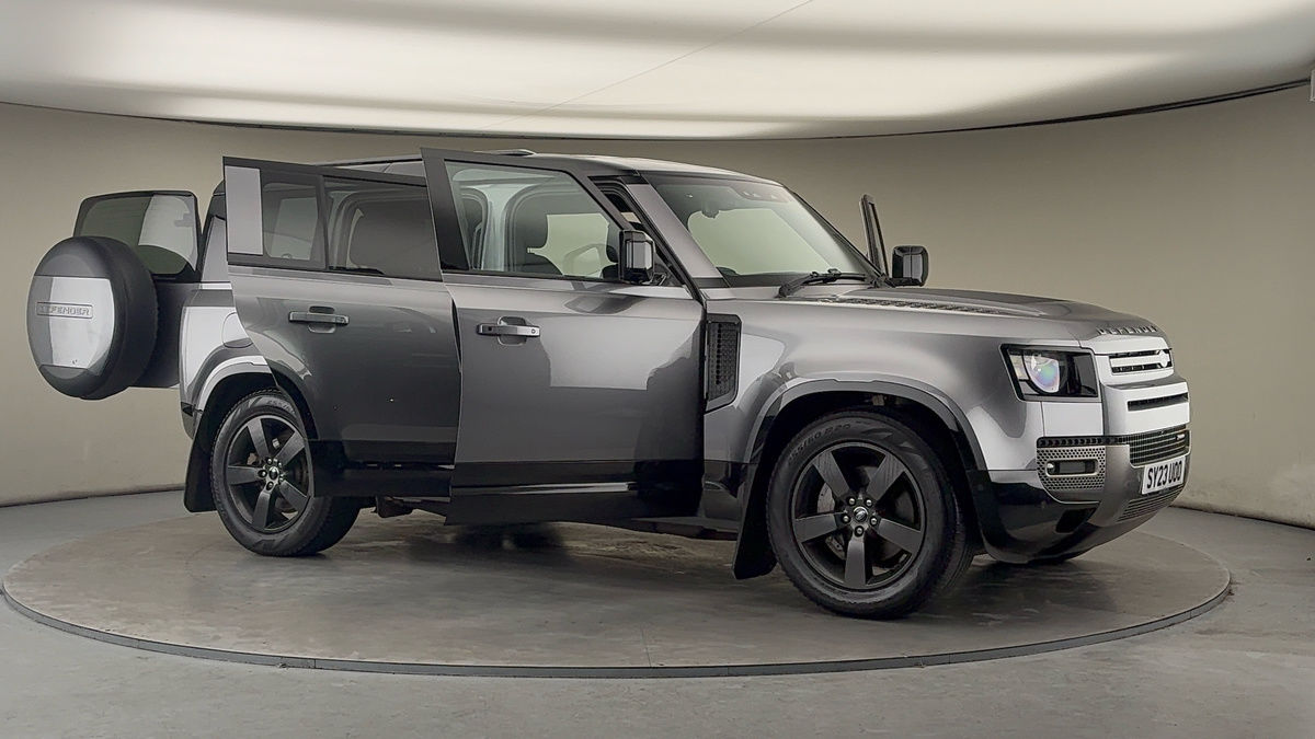 Used Land Rover Defender 110 2023 for sale - 77303332: Photo 54