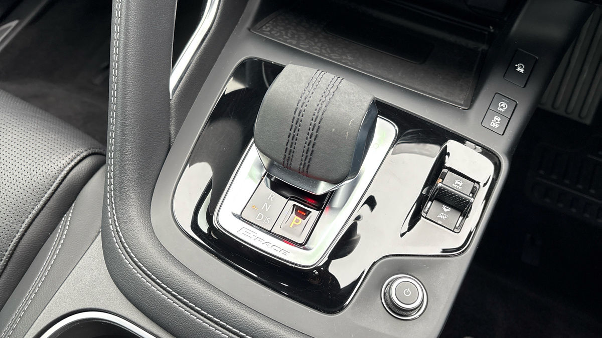 Used Jaguar E-Pace 2022 for sale - 76704700: Photo 6