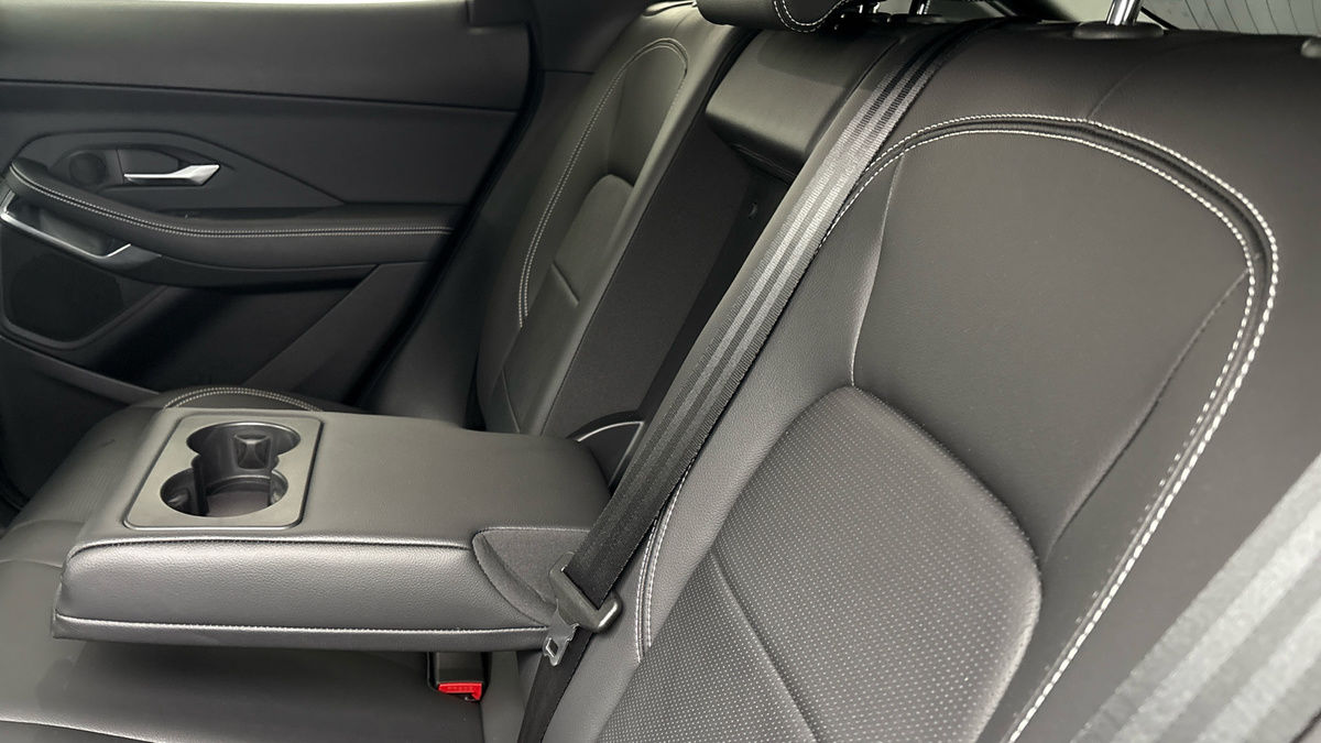 Used Jaguar E-Pace 2022 for sale - 76704700: Photo 9