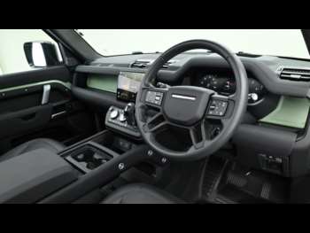 Used Land Rover Defender 90 2023 for sale - 74405403: Photo
