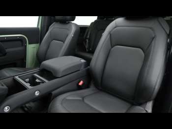 Used Land Rover Defender 90 2023 for sale - 74405403: Photo