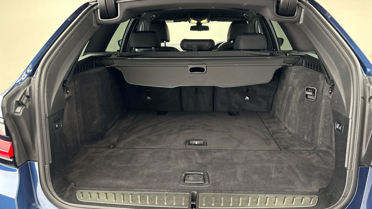 Used BMW 5 Series 2022 for sale - 76280836: Photo 11