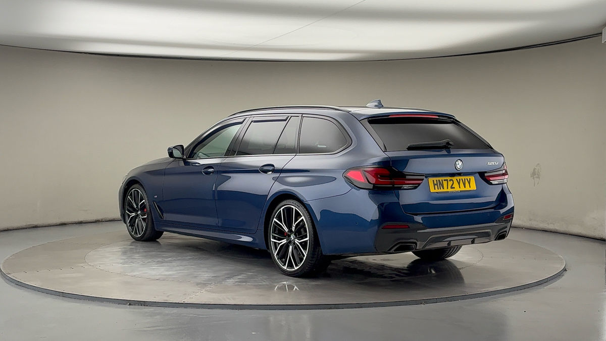 Used BMW 5 Series 2022 for sale - 76280836: Photo 2