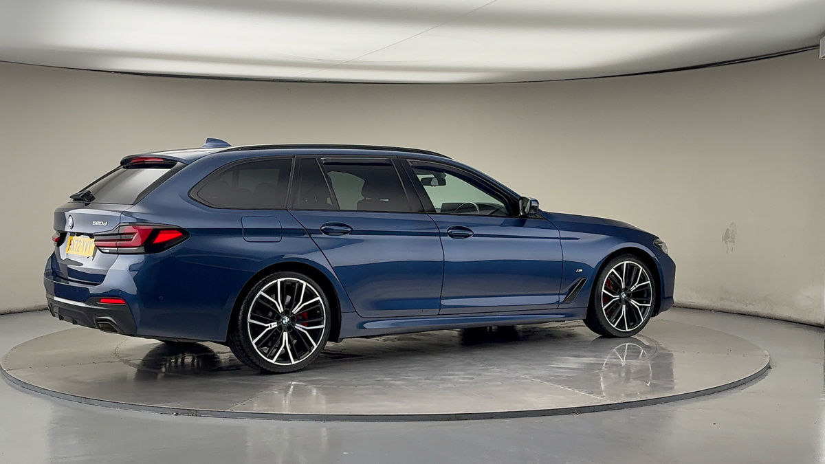 Used BMW 5 Series 2022 for sale - 76280836: Photo 38