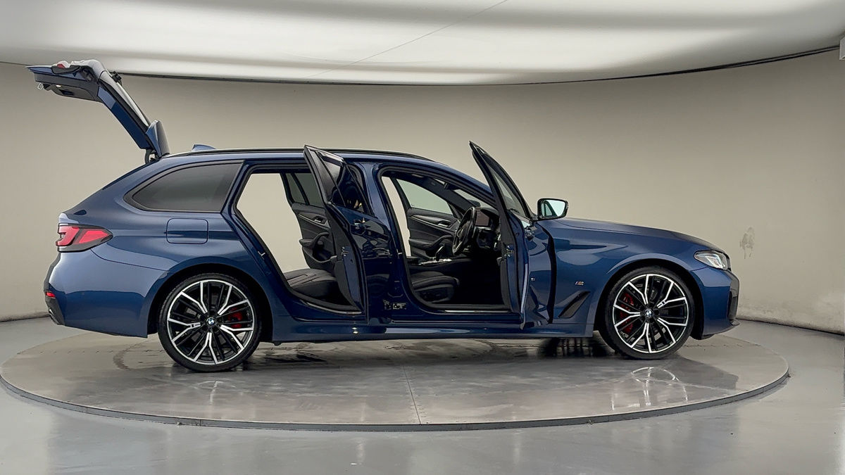 Used BMW 5 Series 2022 for sale - 76280836: Photo 56