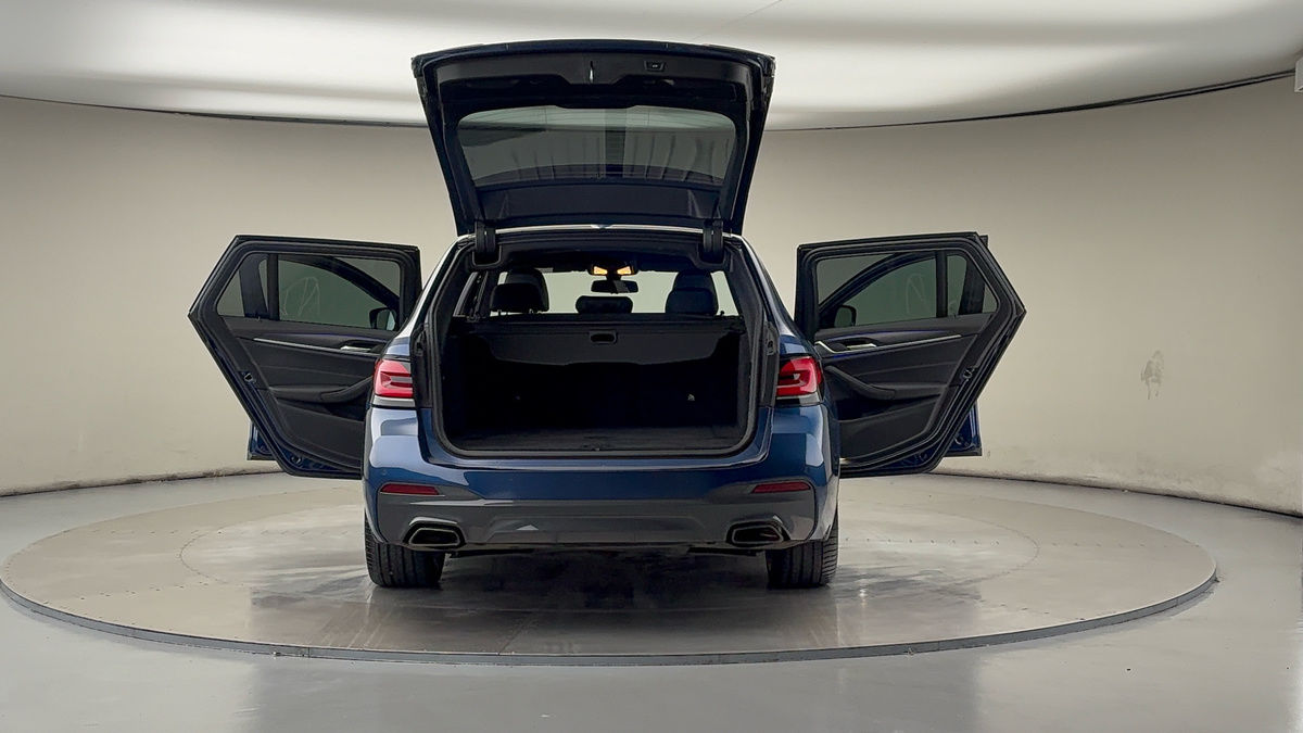 Used BMW 5 Series 2022 for sale - 76280836: Photo 60