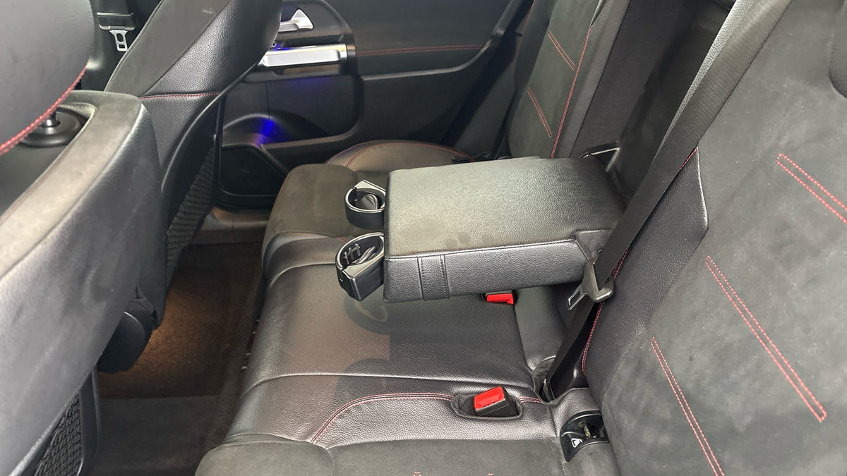 Used Mercedes-Benz GLB 2021 for sale - 76357248: Photo 9