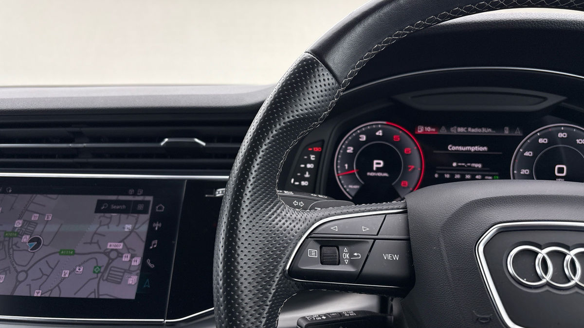 Used Audi Q7 2022 for sale - 77821833: Photo 13