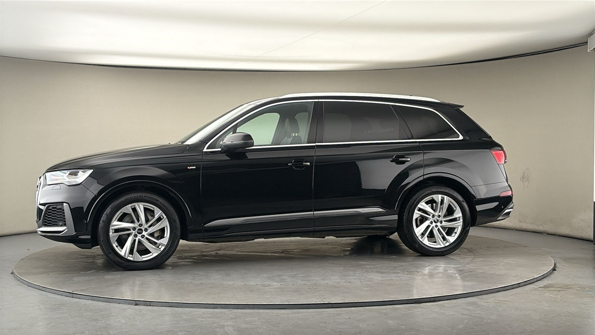 Used Audi Q7 2022 for sale - 77821833: Photo 29