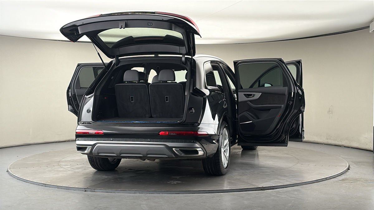 Used Audi Q7 2022 for sale - 77821833: Photo 60