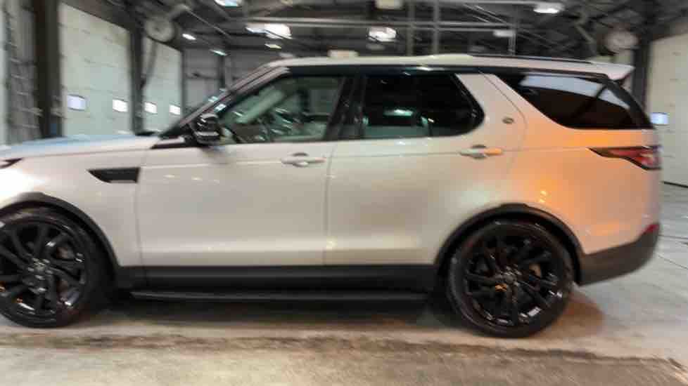 Used Land Rover Discovery 2019 for sale - 75833421: Photo 100