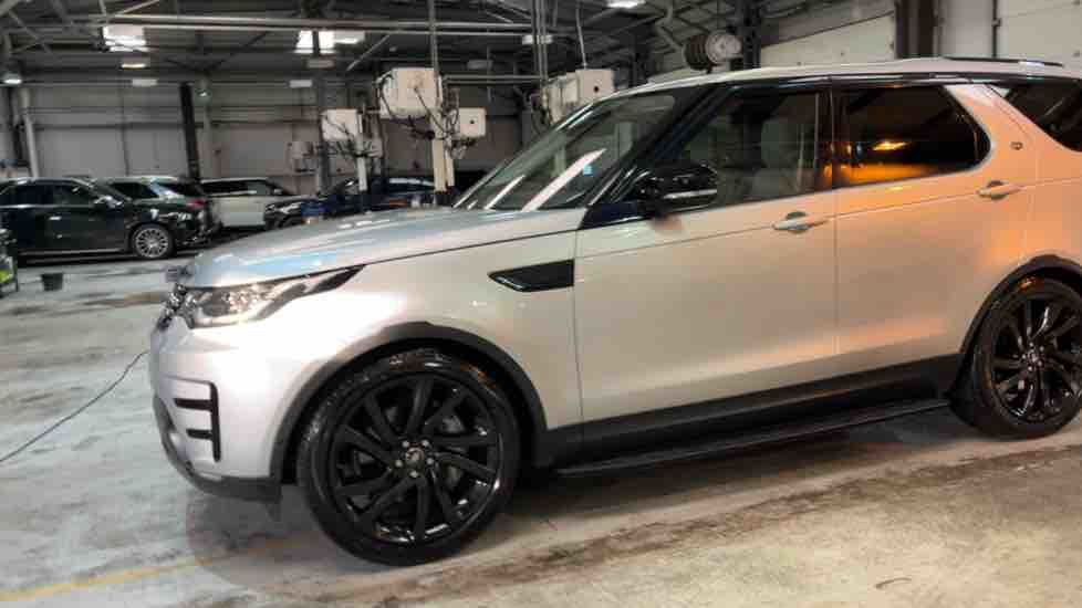 Used Land Rover Discovery 2019 for sale - 75833421: Photo 81