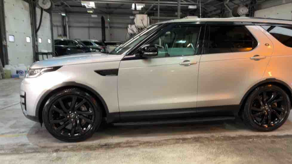 Used Land Rover Discovery 2019 for sale - 75833421: Photo 92