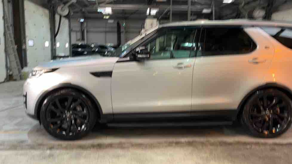 Used Land Rover Discovery 2019 for sale - 75833421: Photo 97